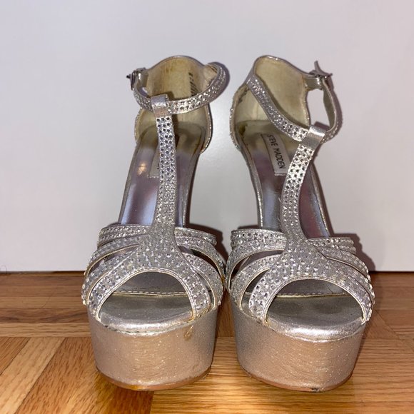 Steve Madden 5-Inch Heels || Silver Jewelled - Picture 2 of 7